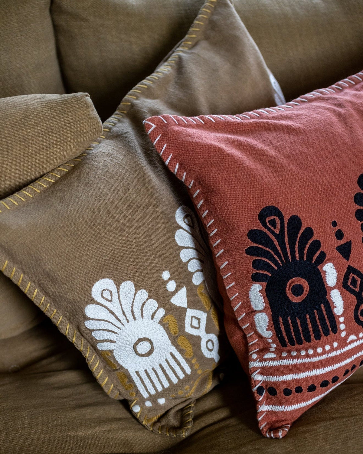 Naya cushion cover