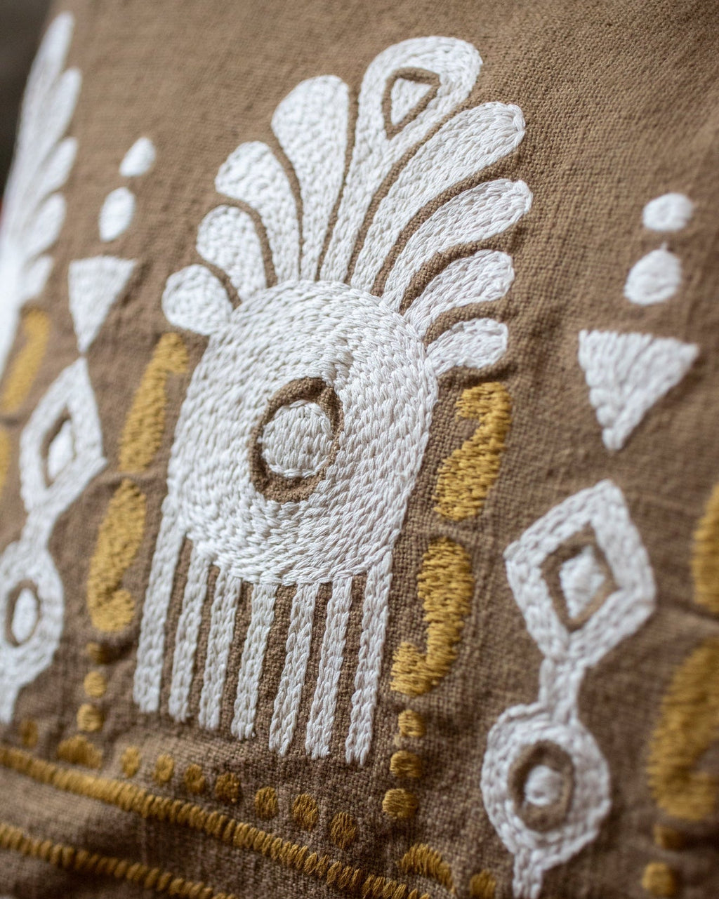 Naya cushion cover