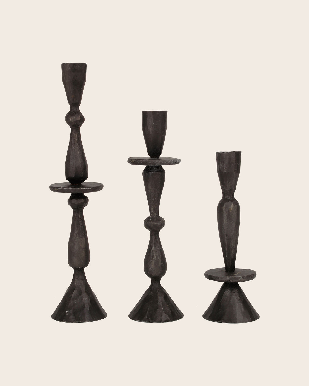 Set of 3 Jya candle holders
