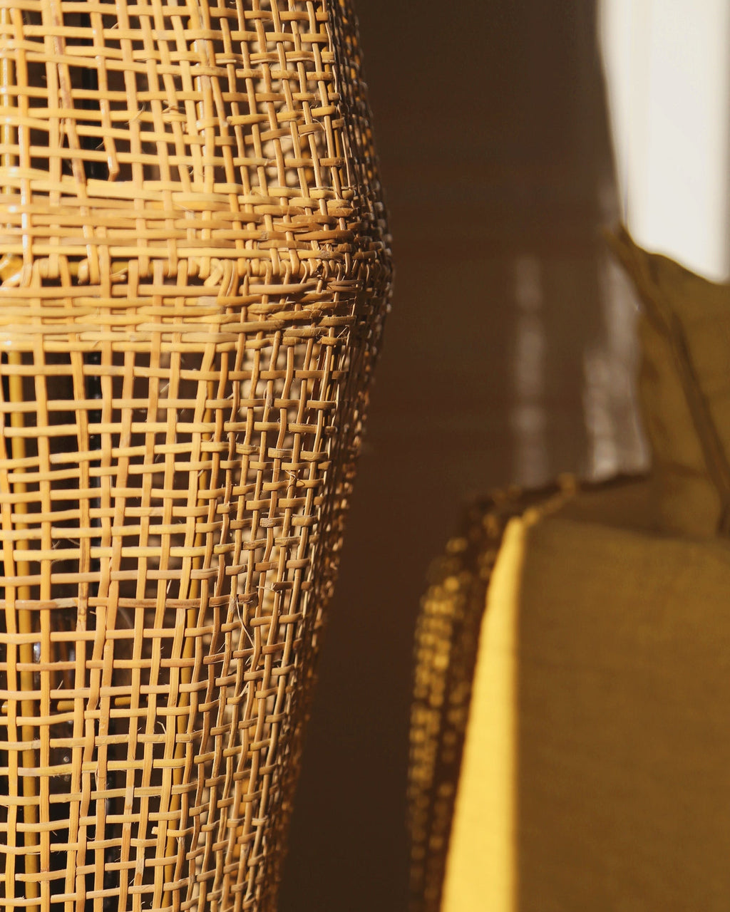 Naasha floor lamp