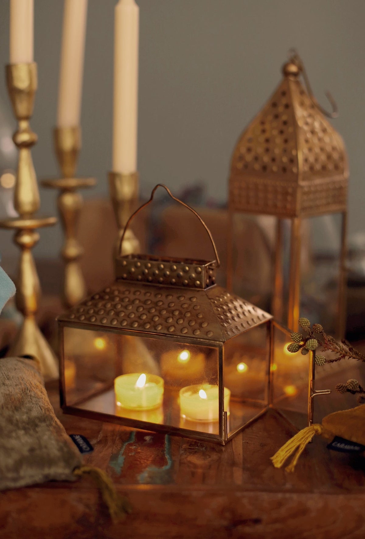 Dow Lantern
