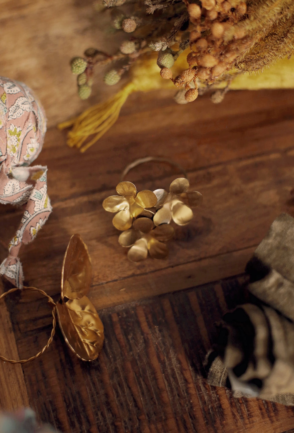 Floria napkin ring