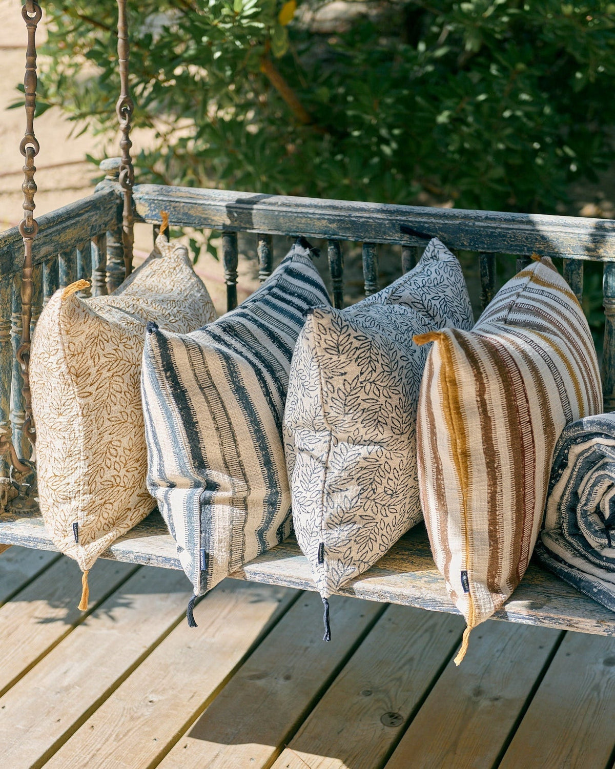 Kormo cushion cover