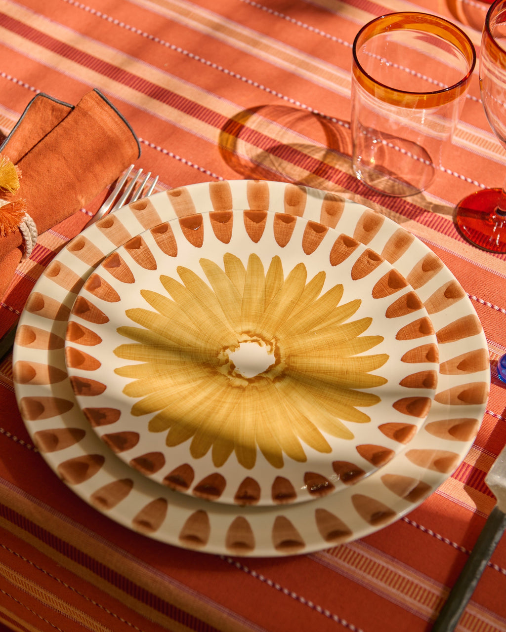 Noely tablecloth