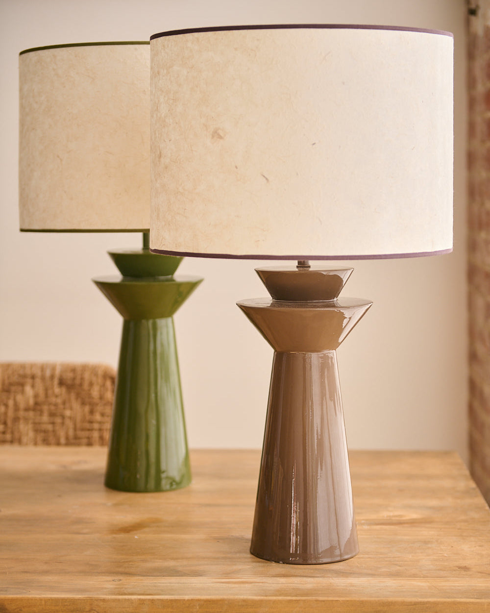 Rosha Leo Table Lamp Mousse