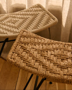 Murgi lozenge stool