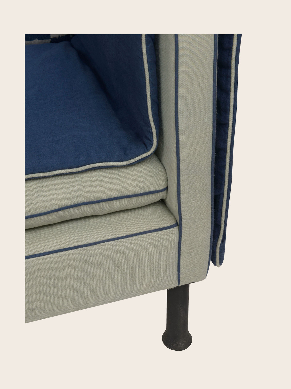 Poppi Sofa
