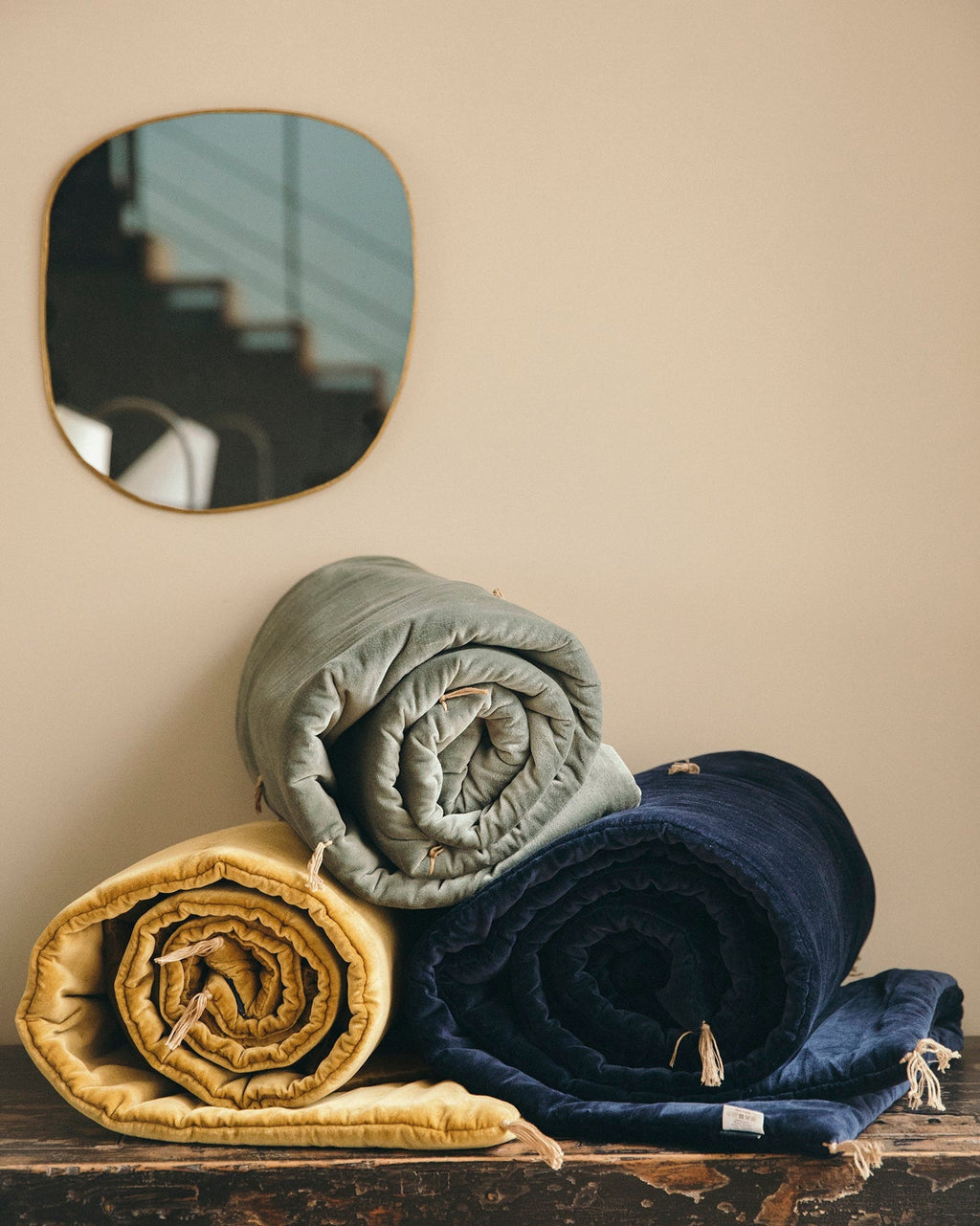 Washed velvet sofa cover