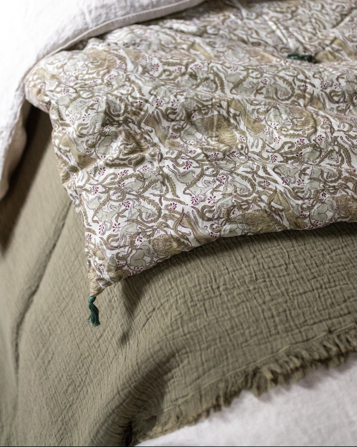 Alba bedspread