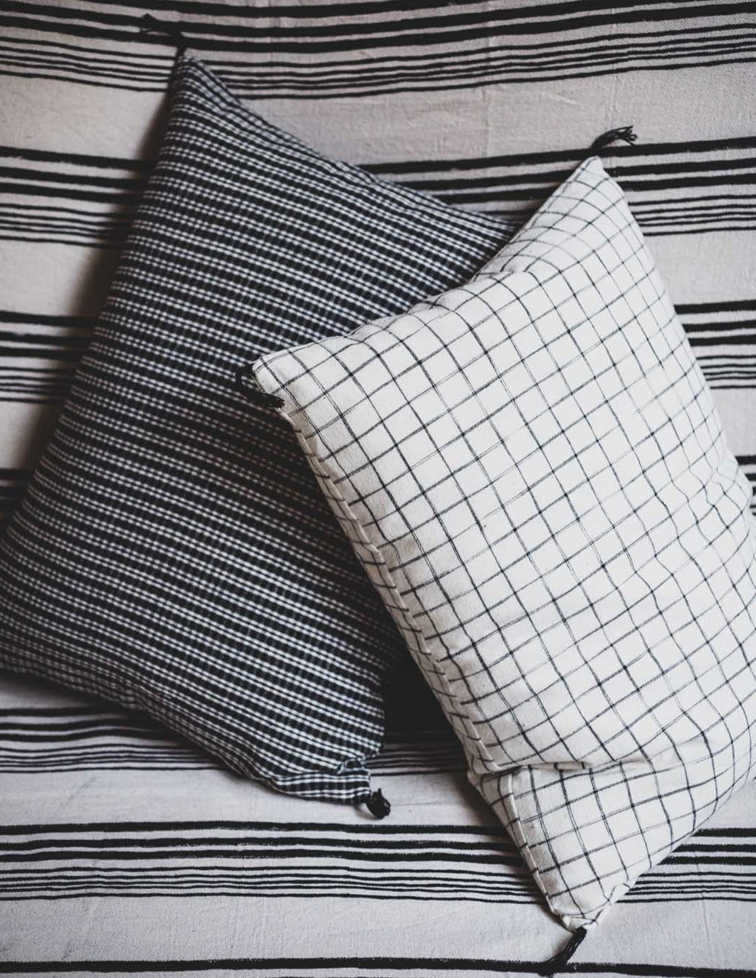 Bajna cushion cover
