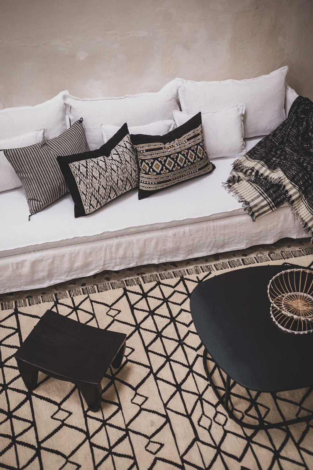 Bajna cushion cover
