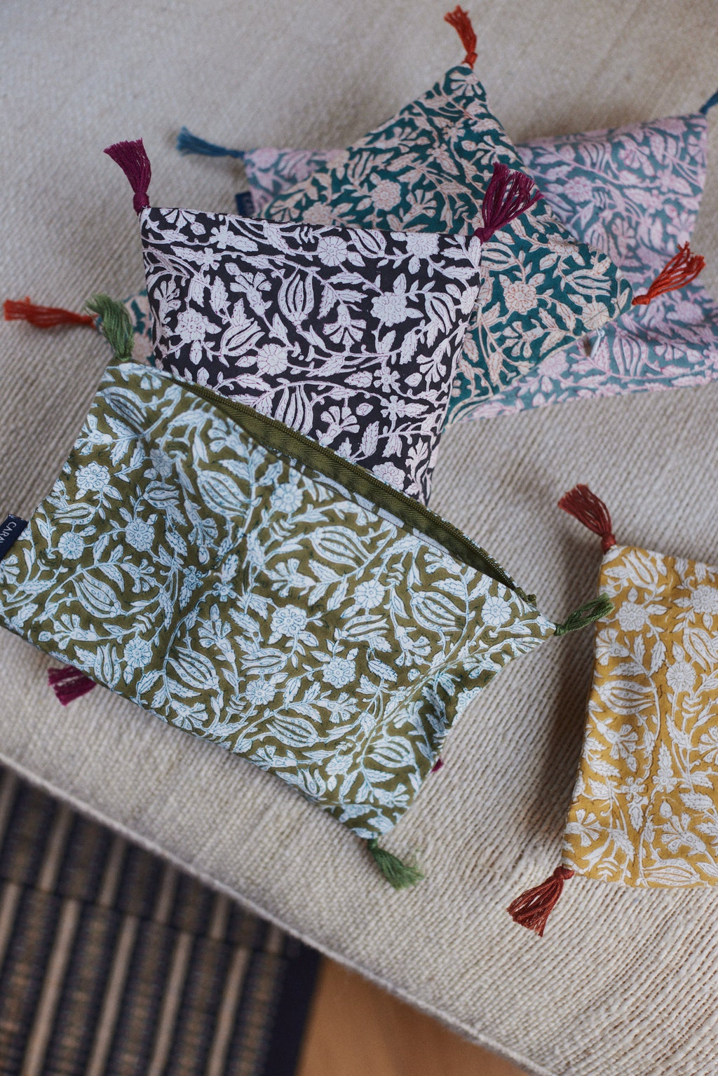 Tulipan Pouch