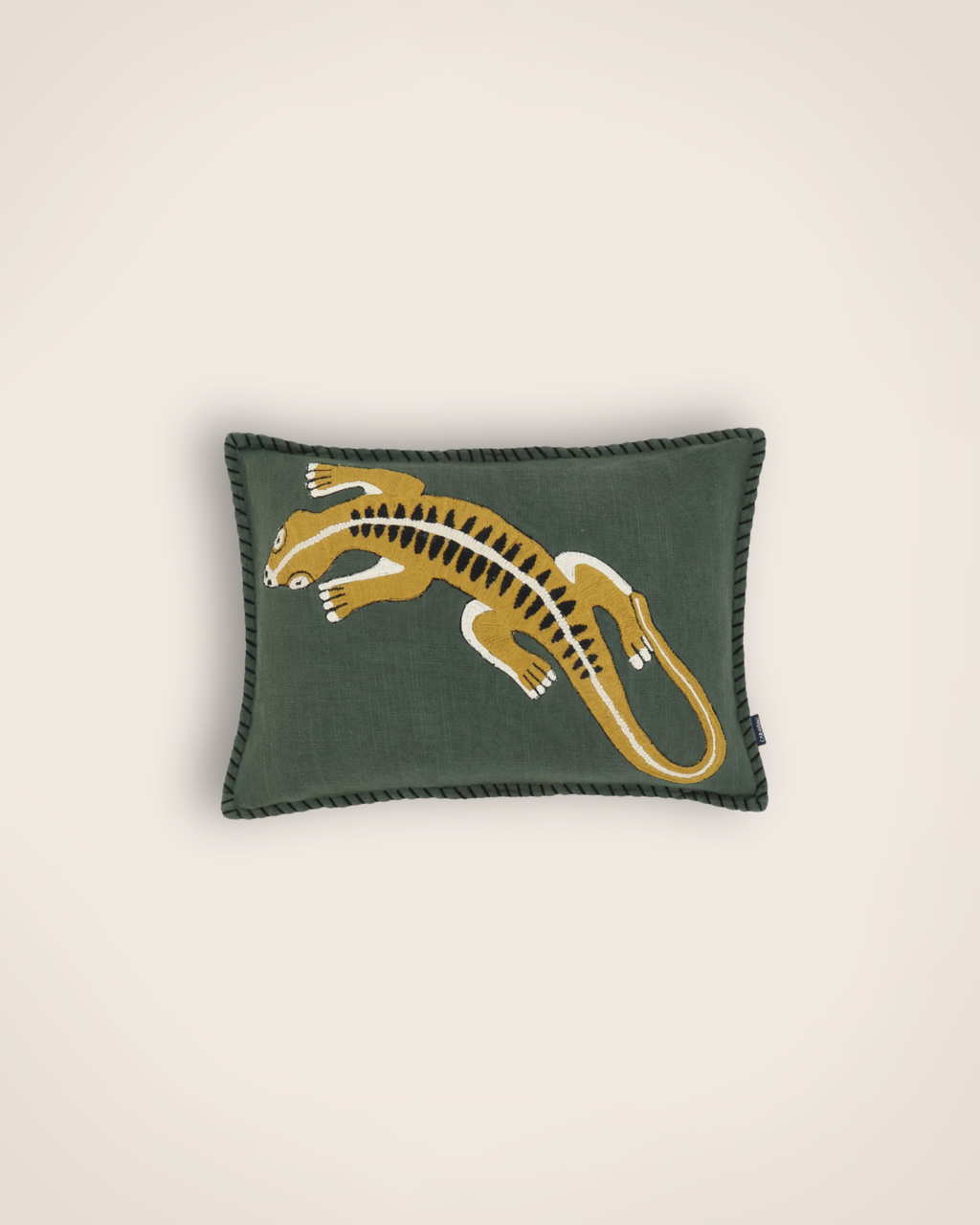 Gecko cushion cover
