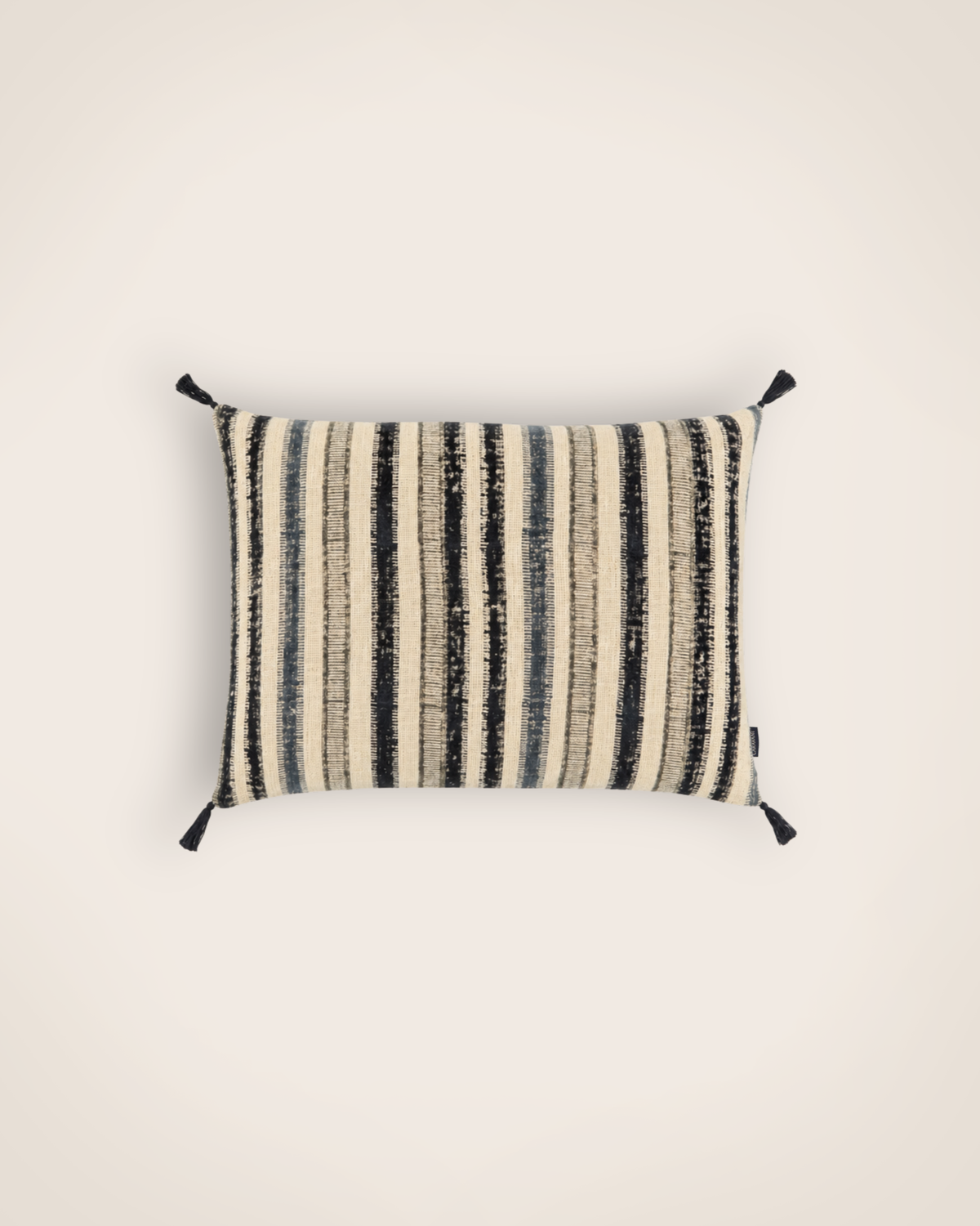 Kormo cushion cover
