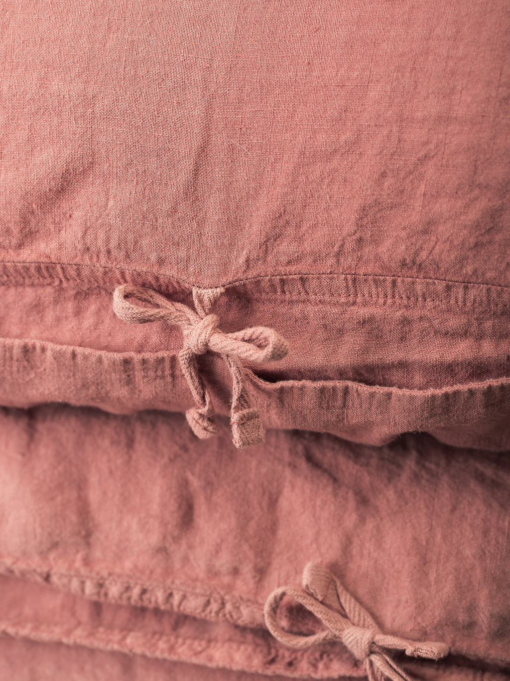 Selena Bedding Set - Camellia