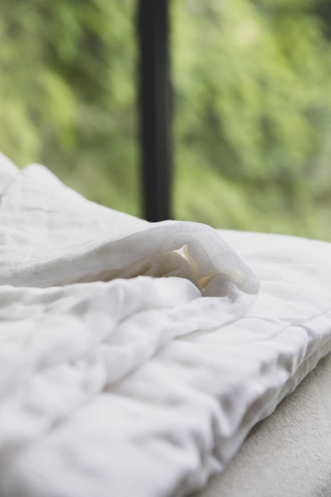 Summer silk duvet