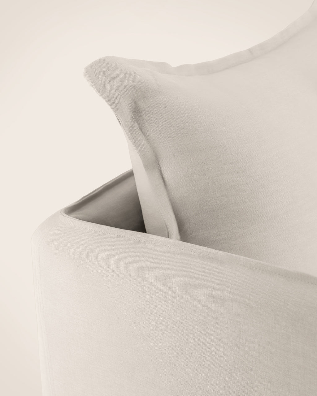 Holi Daybed - Sienna Fabric