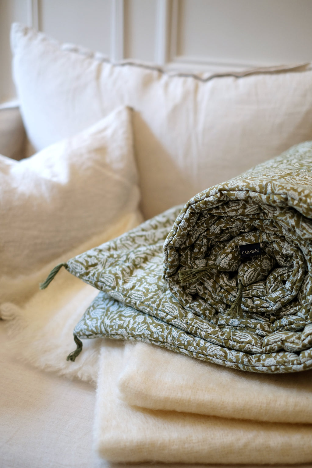 Tulipan sofa cover