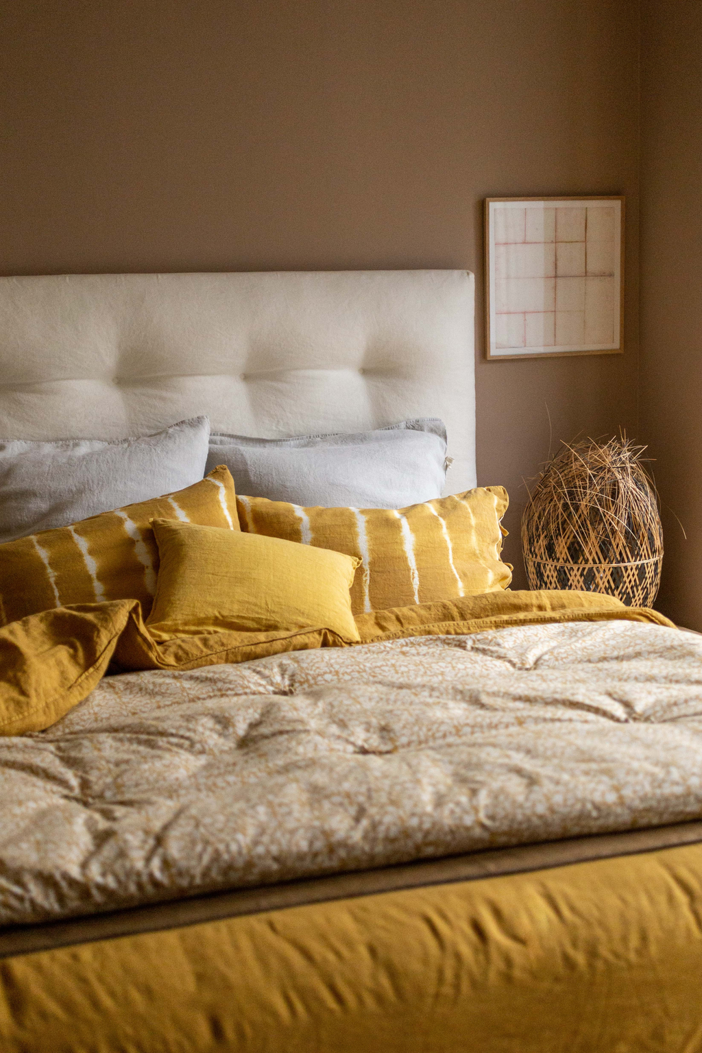 Adar headboard