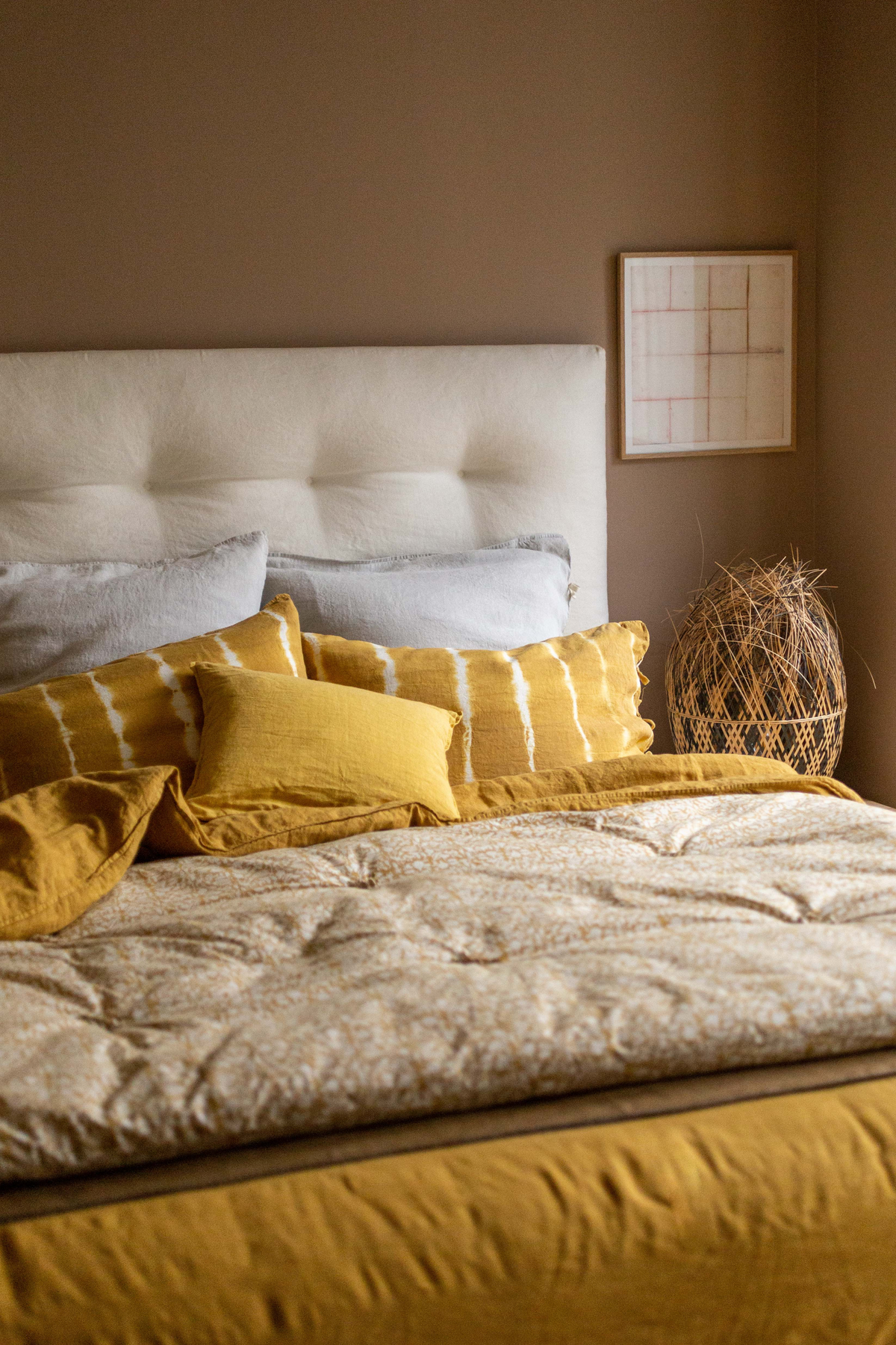Adar headboard