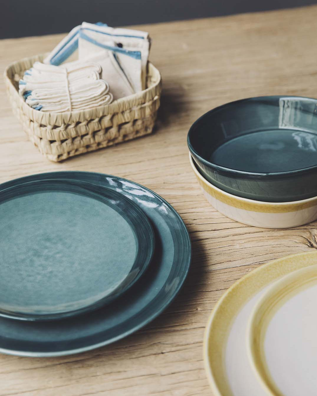 Ecume Plates