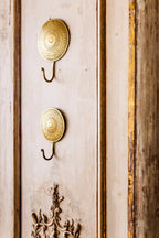 Hamae coat hook