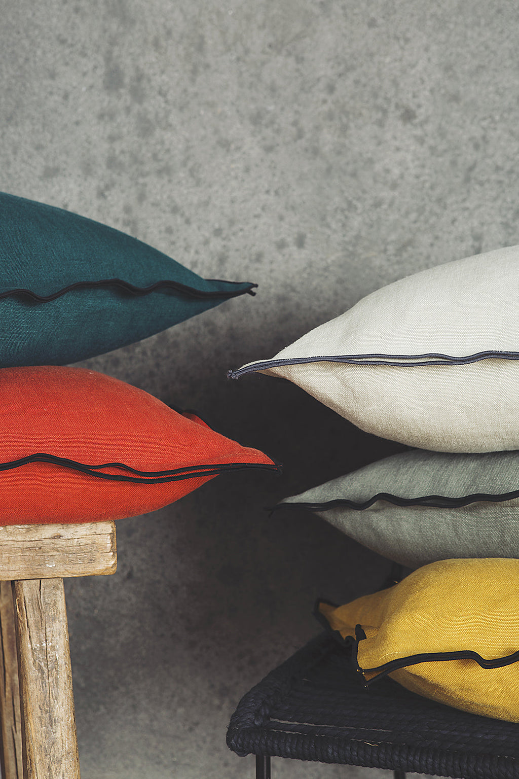 Maya cushion cover