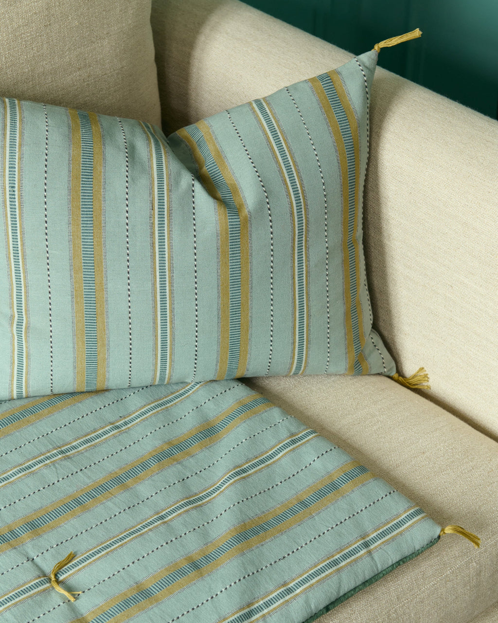 Noely cushion cover