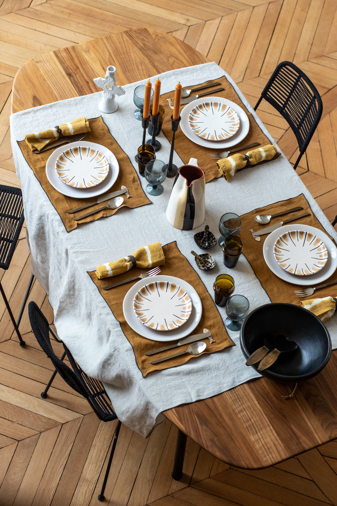 Fuji dining table