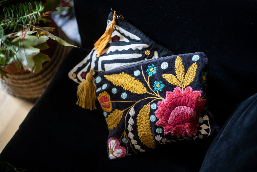 Mysore Pouch