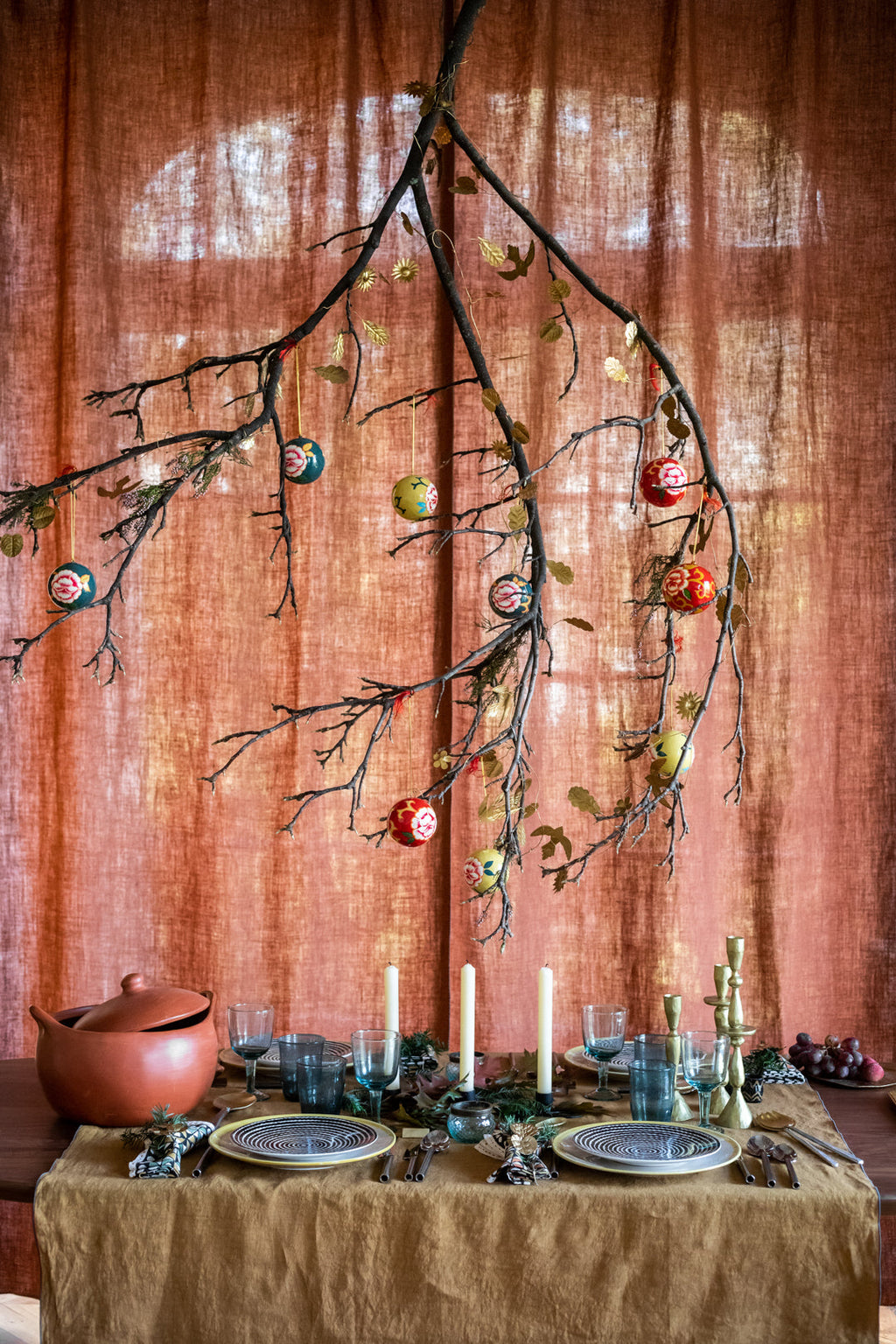 Lilac Garland