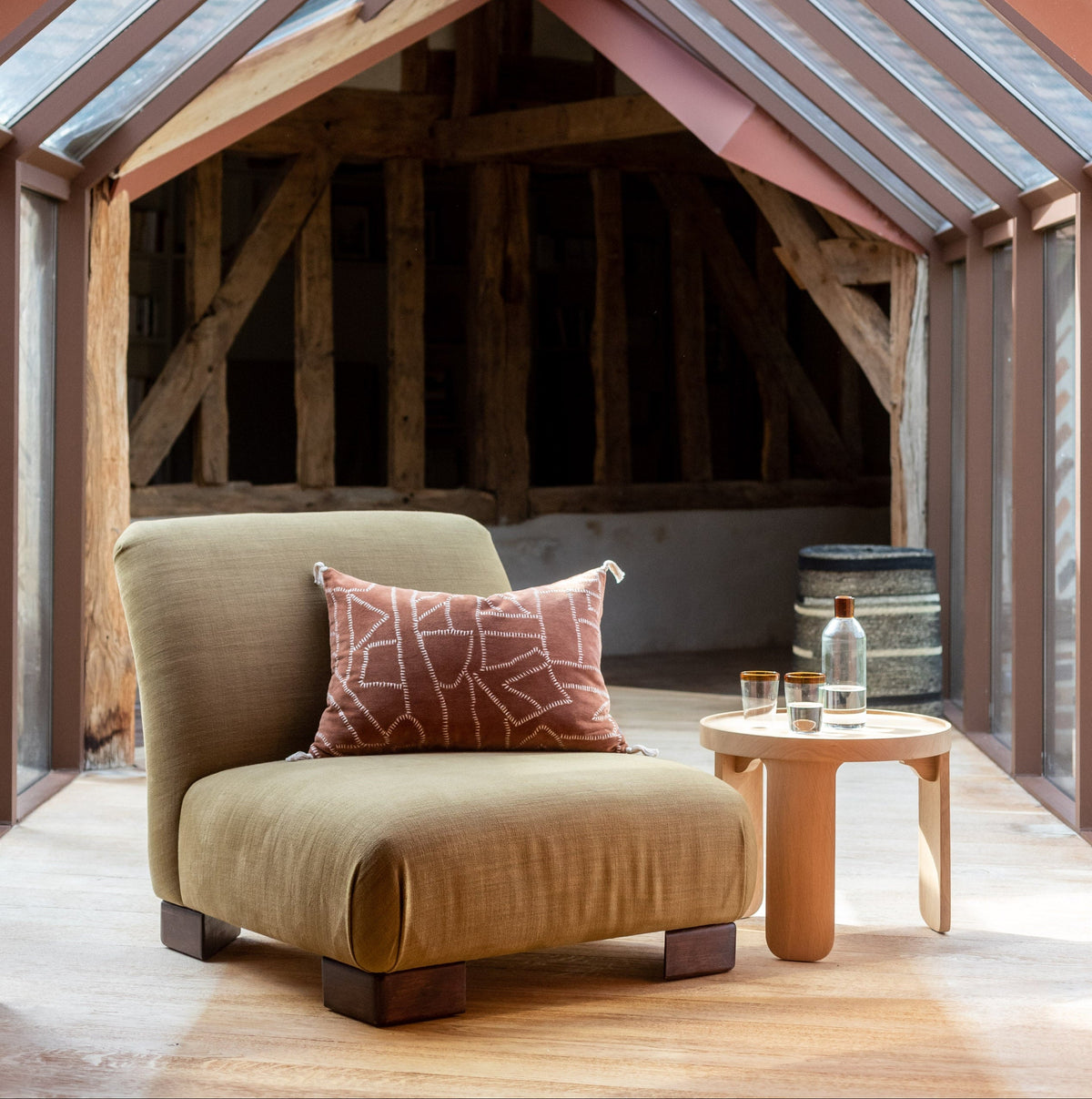 Pacha armchair