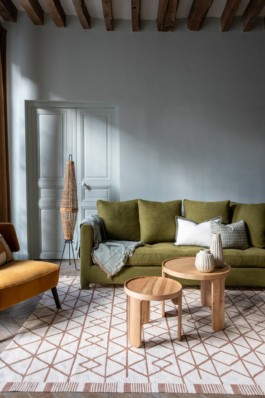 Stella Sofa