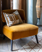 Kaar armchair