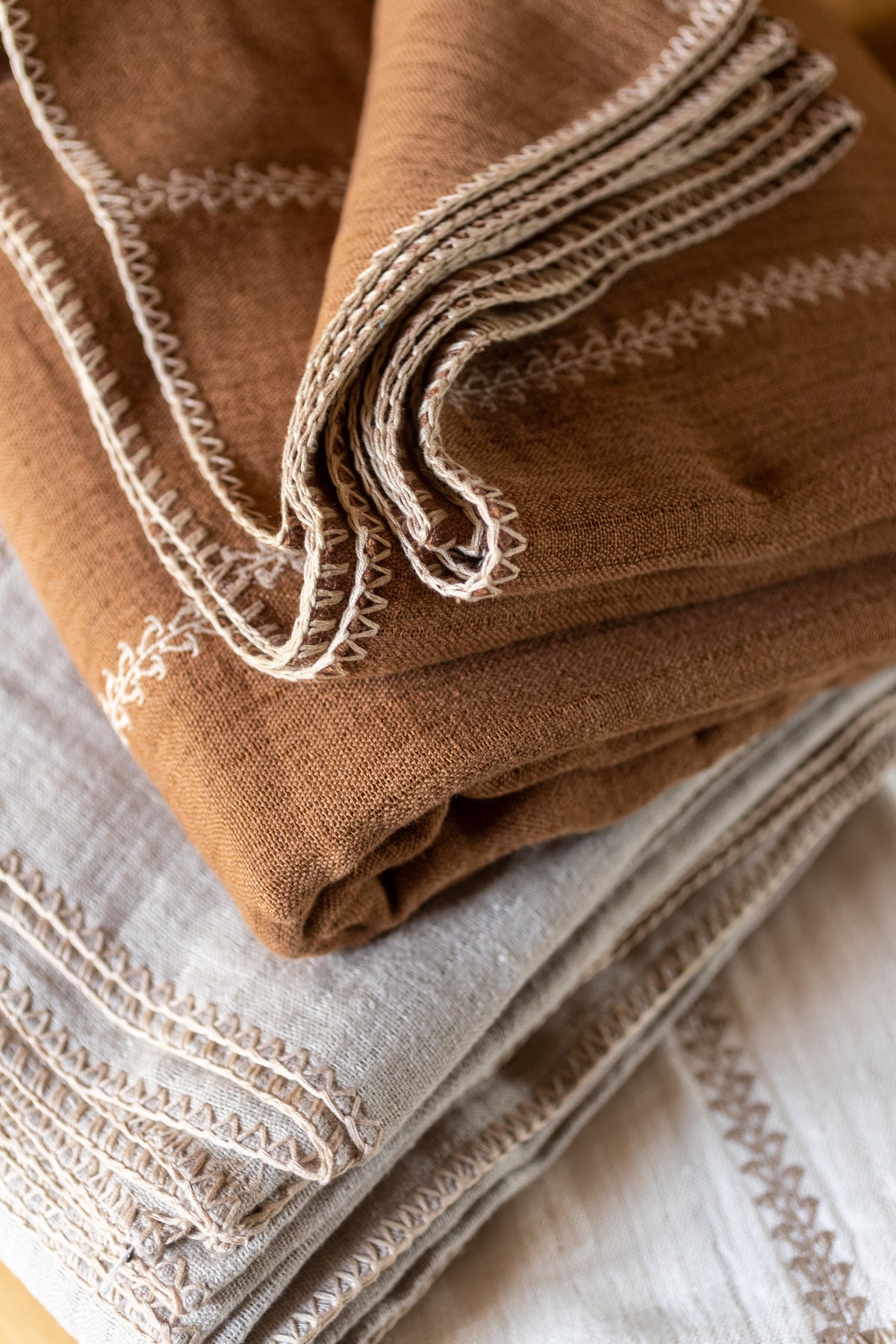 Zarif bedspread
