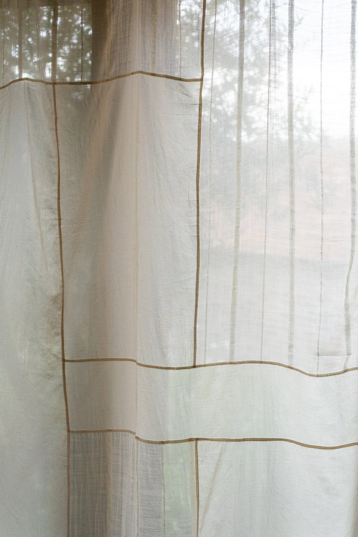 Noori Curtain
