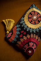 Ayan pouch