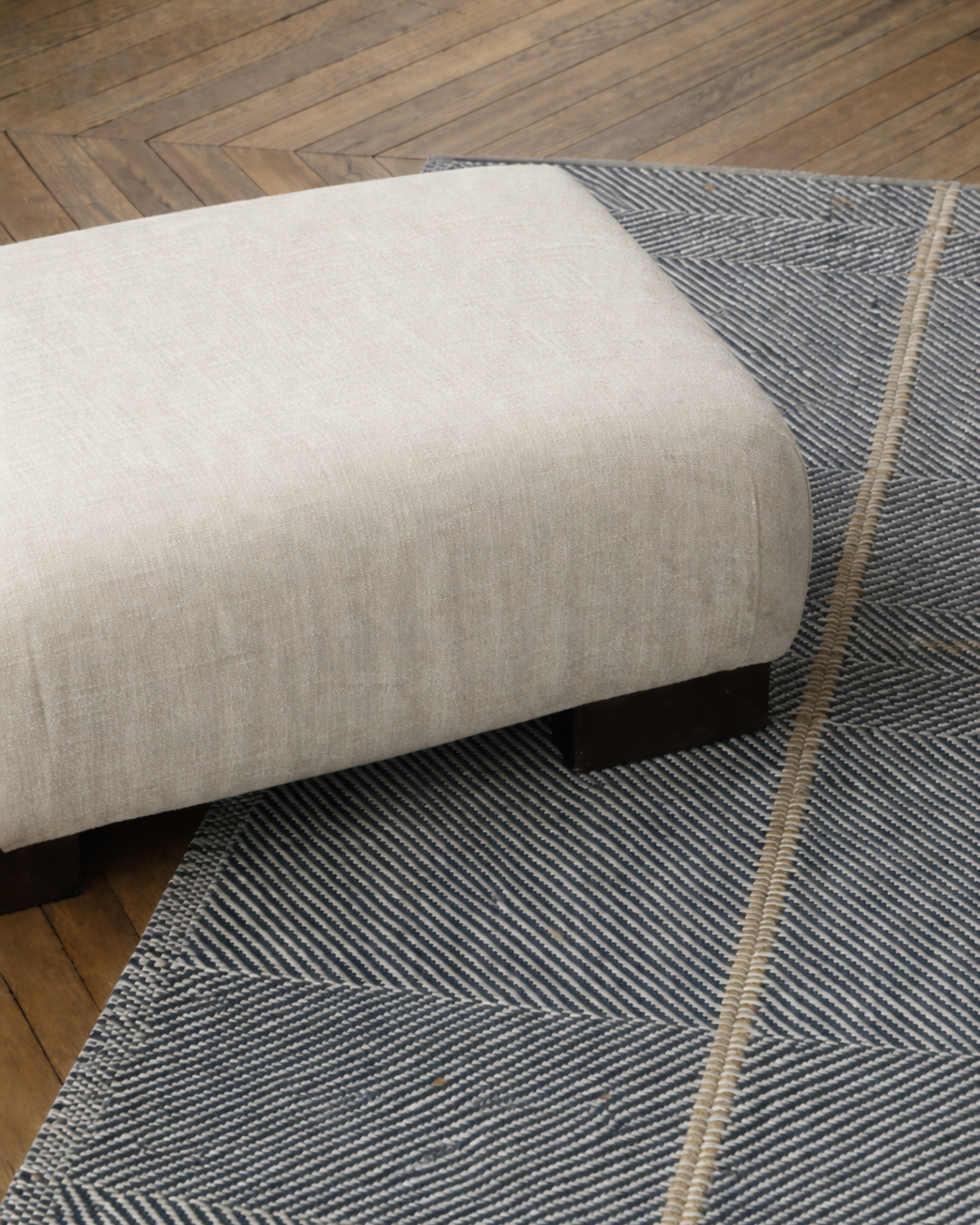 Pacha Footstool