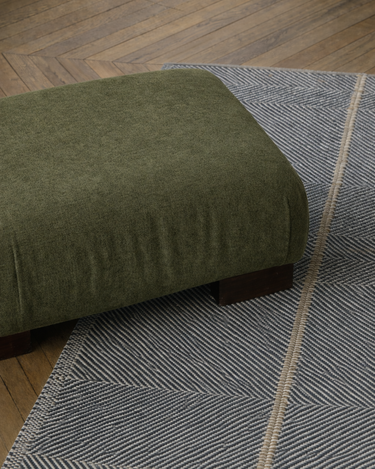 Pacha Footstool