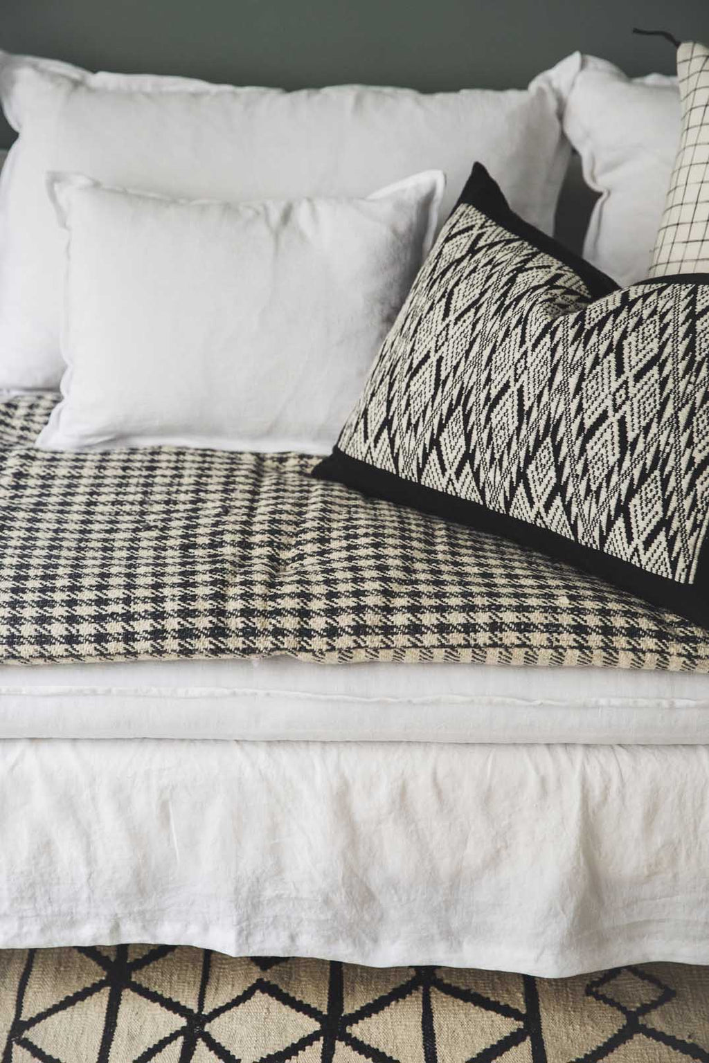 Houndstooth sofa cover