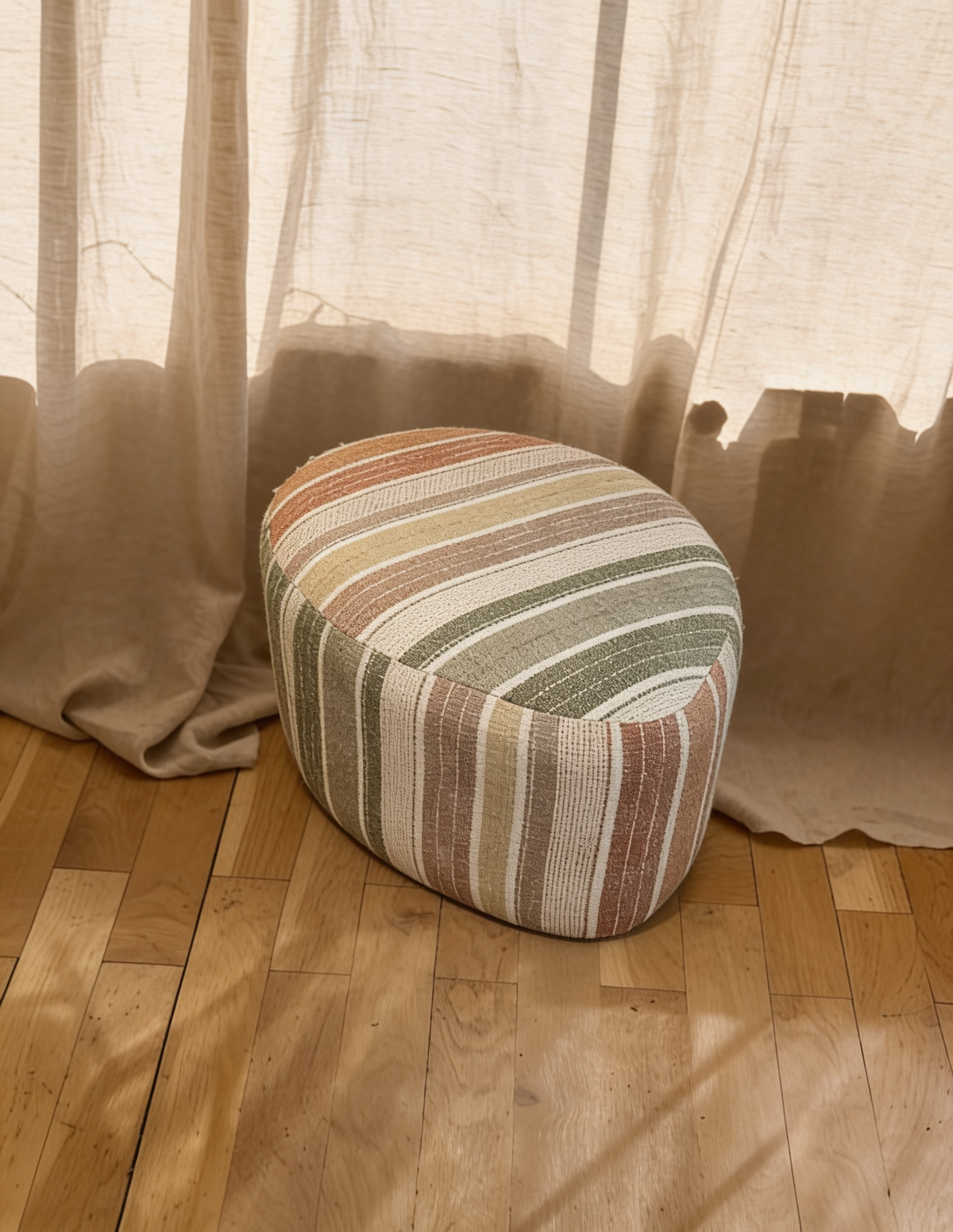 Caillou Siroko Pouf