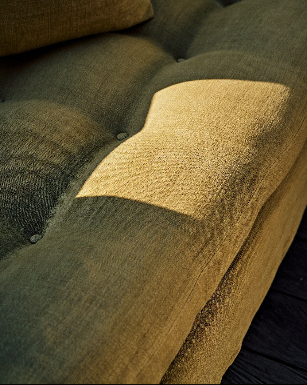 Halta Sofa