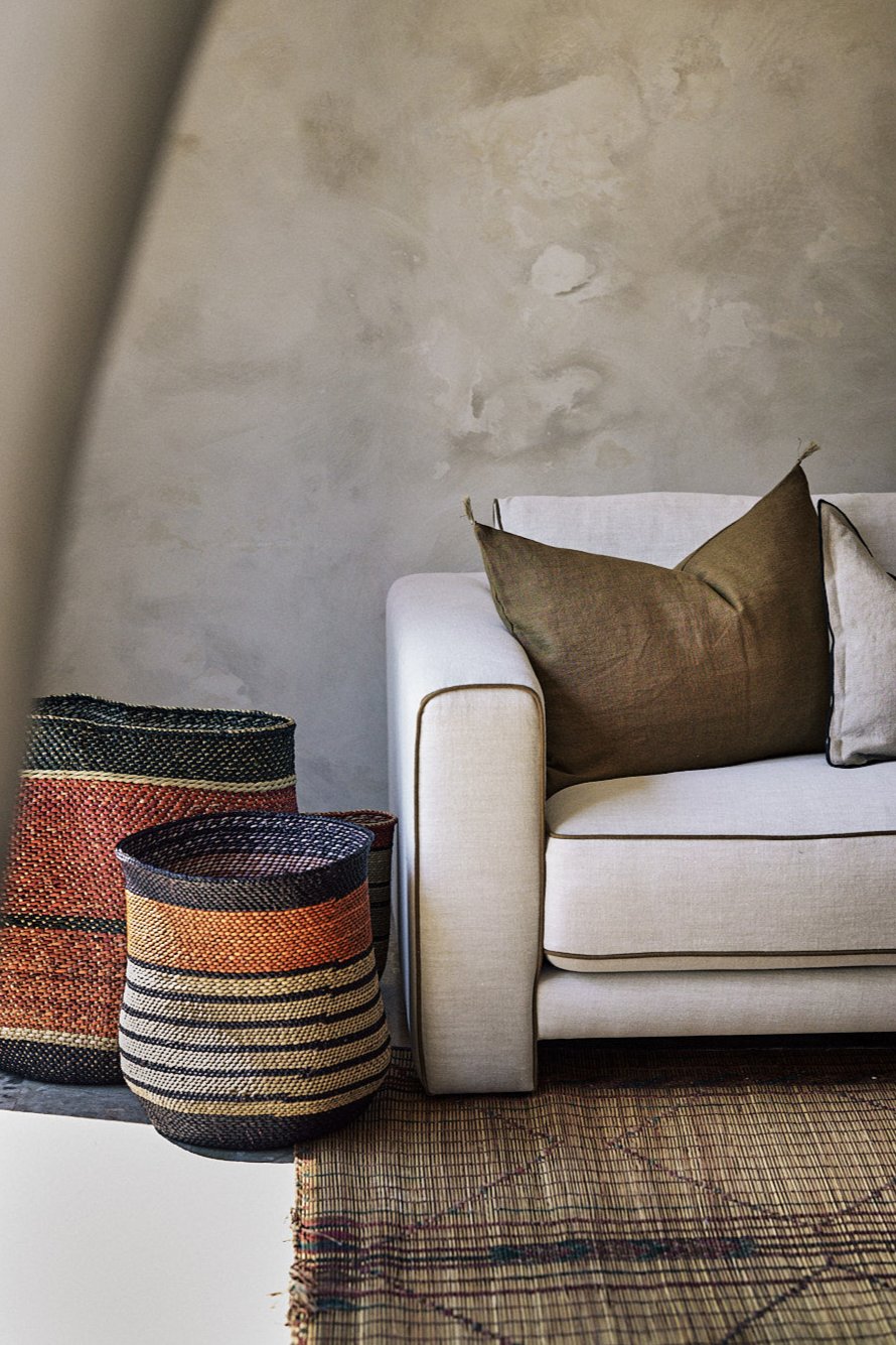 Alto Sofa