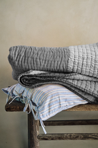 Meli Melo bedspread