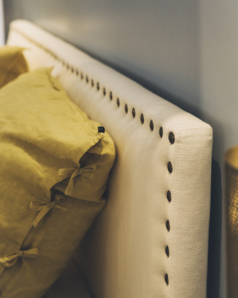 Sirius headboard