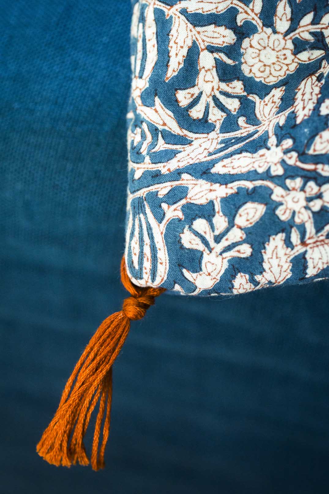 Tulipan sofa cover