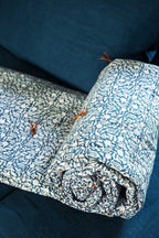 Tulipan sofa cover