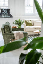 Victor armchair