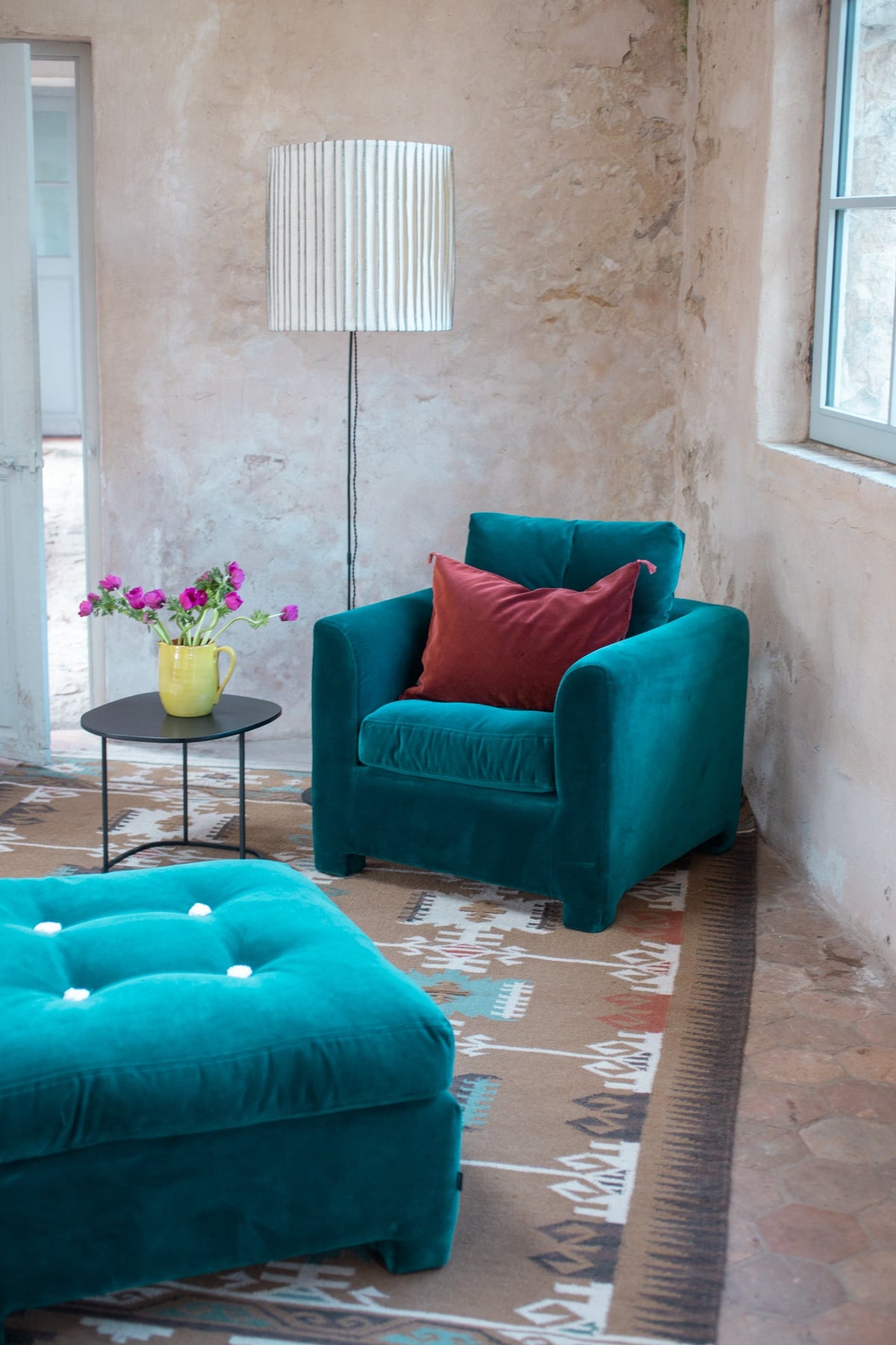 Stella armchair